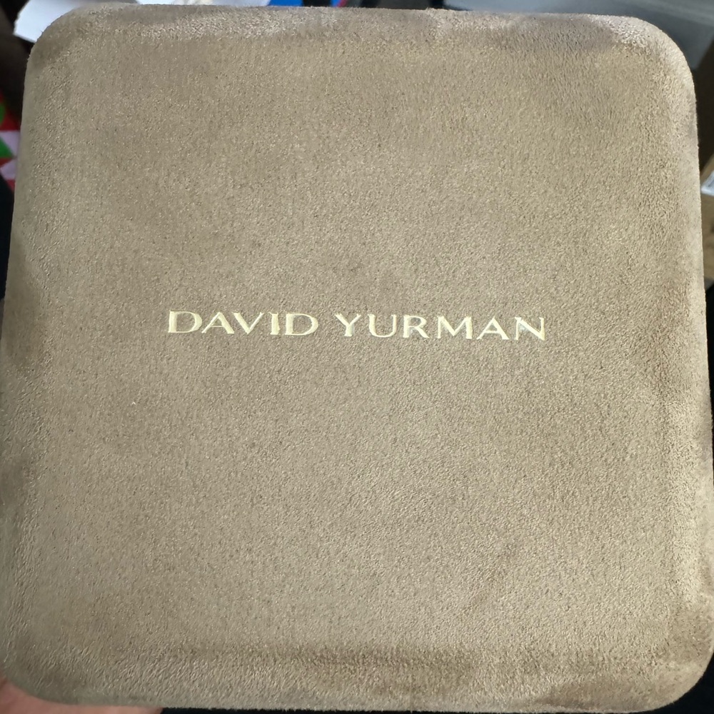 Brand New unworned David Yurman gold and diamond bracelet with garnet accents. - Picture 1 of 5